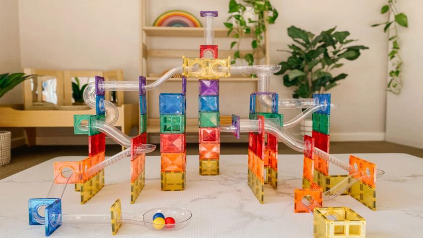 Manyetik Oyun Setleri Çocukların Hayal Gücünü Nasıl Geliştirir?